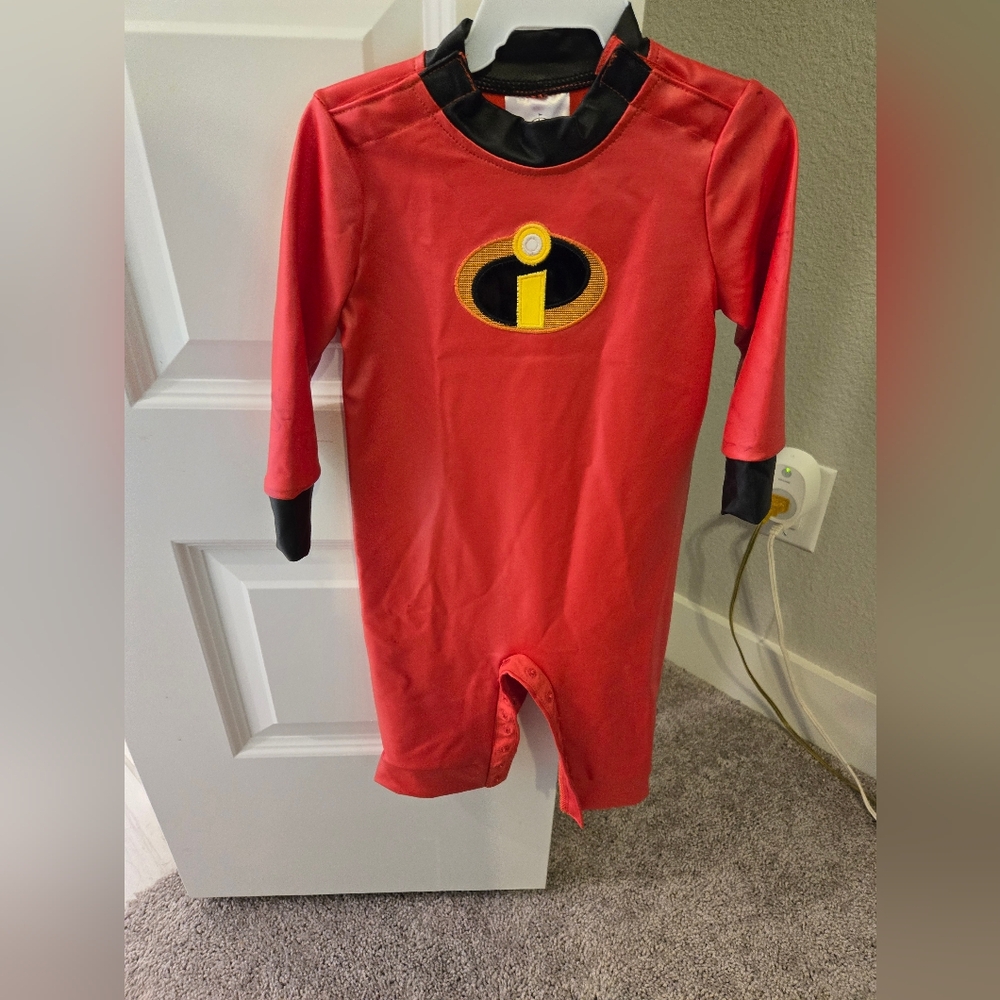 Incredibles baby costume 6- 12 months